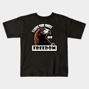 I Love The Smell Of Freedom Anti Communist Kids T-Shirt